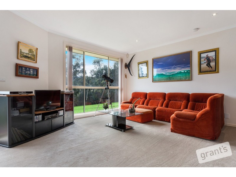 215A Belgrave-Hallam Road, Belgrave South VIC 3160