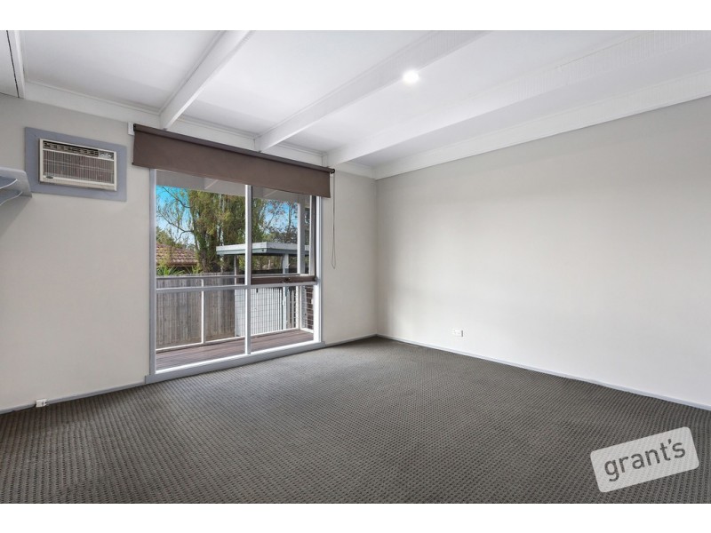 64 Darling Way, Narre Warren VIC 3805