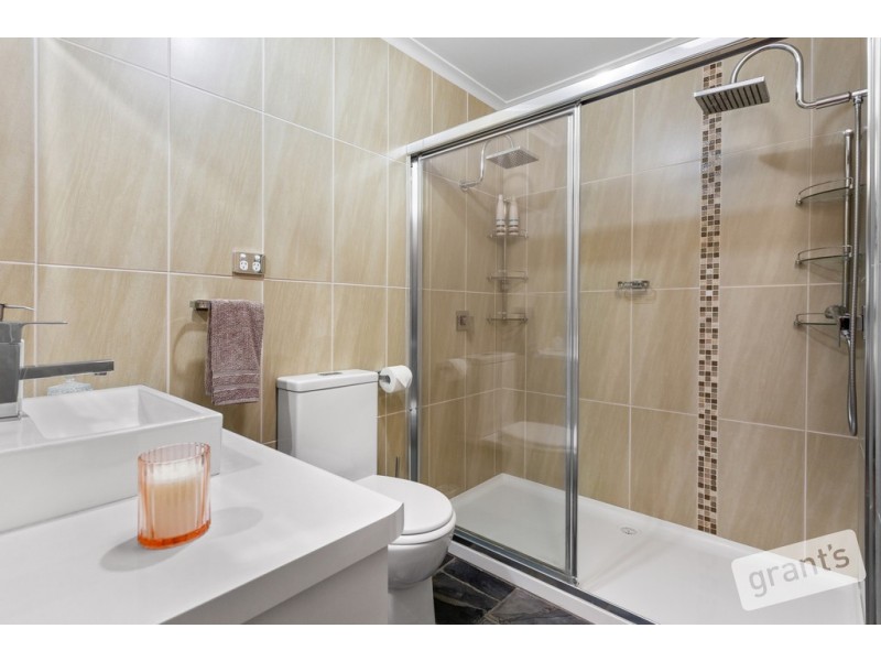 4 Sue Court, Hampton Park VIC 3976