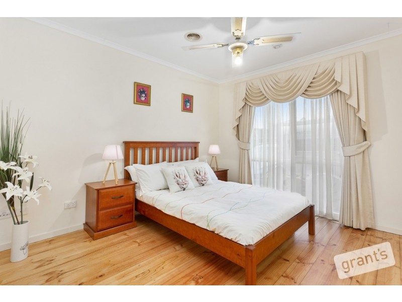 4 Sue Court, Hampton Park VIC 3976