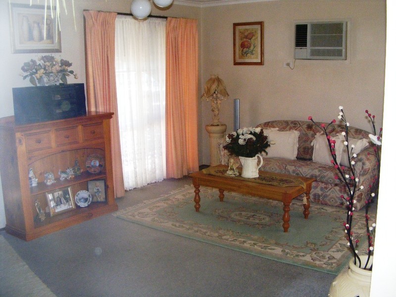 5 Basil Close, Hallam VIC 3803