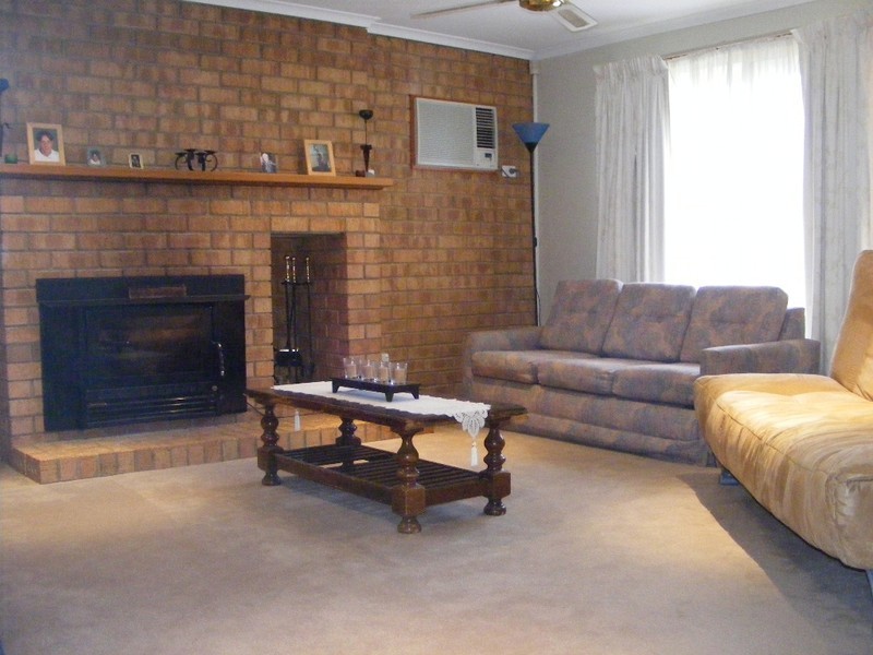 51 Pentland Drive, Narre Warren VIC 3805