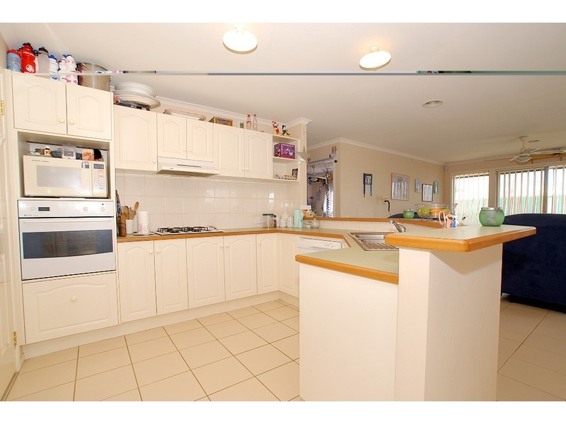 7 Rich Walk, Narre Warren South VIC 3805