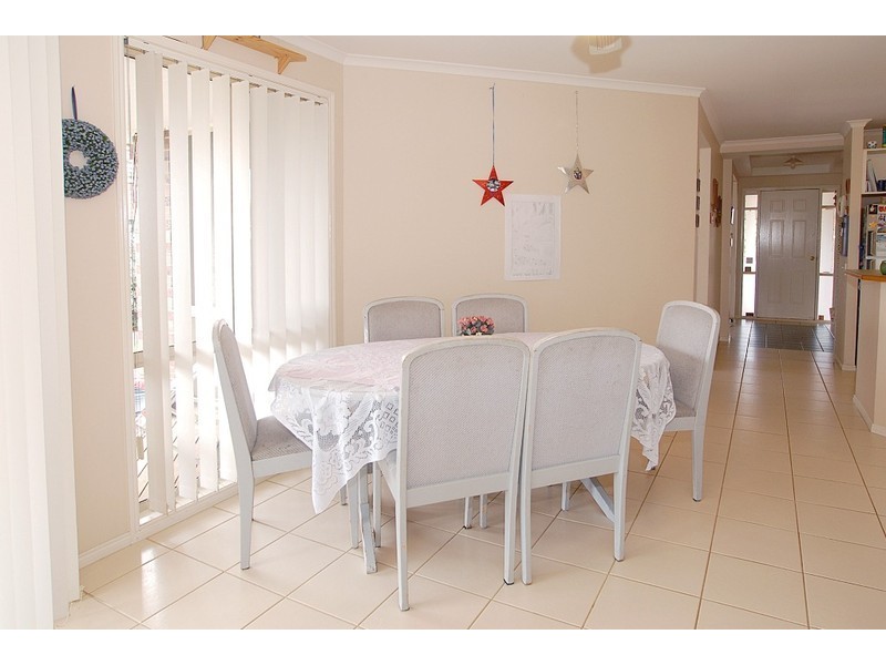 7 Rich Walk, Narre Warren South VIC 3805