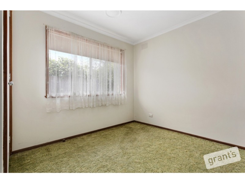 3/8 Lyall Street, Cranbourne VIC 3977