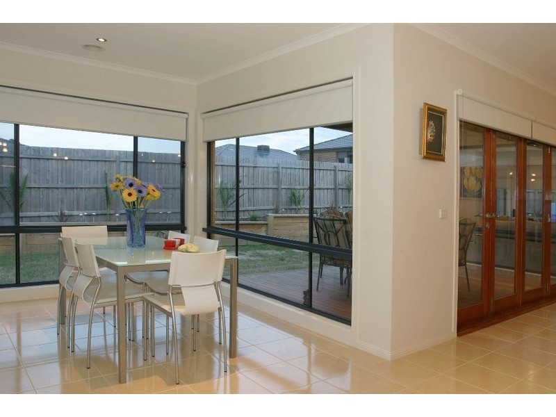 5 Golden Grove Drive, Narre Warren South VIC 3805