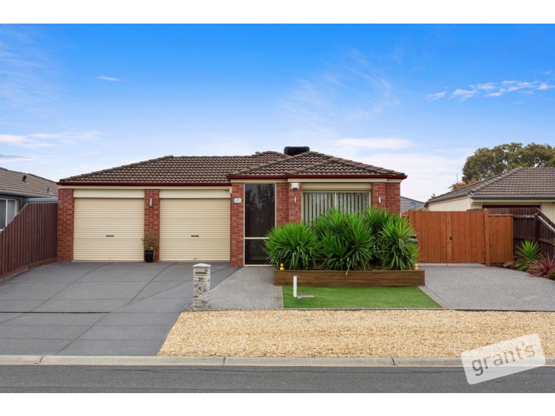 37 Lochard Terrace, Narre Warren South VIC 3805
