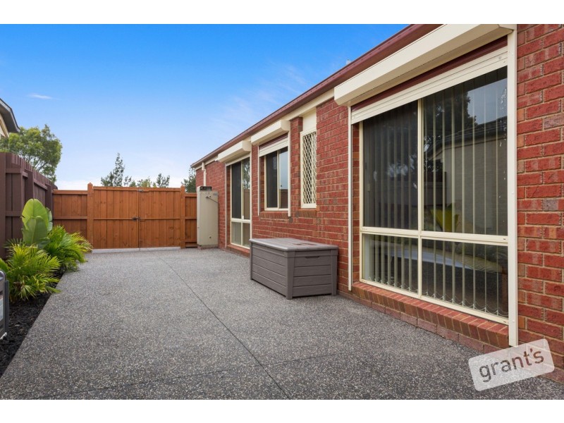 37 Lochard Terrace, Narre Warren South VIC 3805