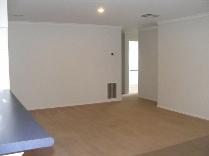 14 Carly Close, Narre Warren South VIC 3805