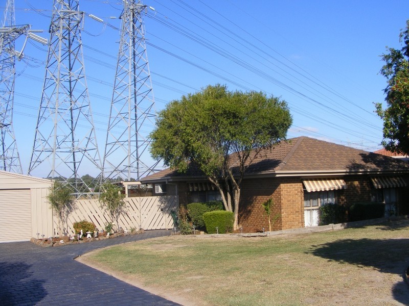 5 Basil Close, Hallam VIC 3803