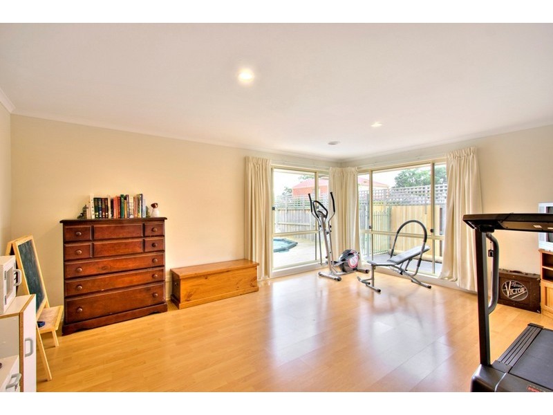 5 Tower Avenue, Narre Warren South VIC 3805