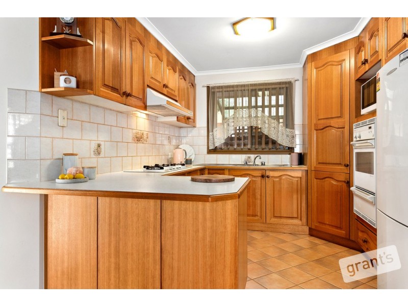 23 Dewsbury Court, Narre Warren South VIC 3805