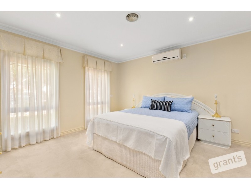 34 Shinners Avenue, Berwick VIC 3806