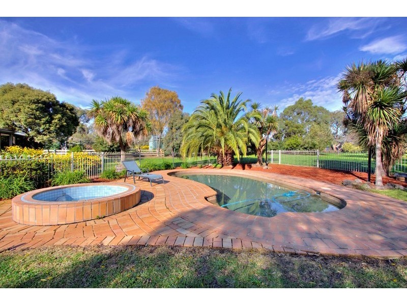 19 Market Lane, Narre Warren South VIC 3805