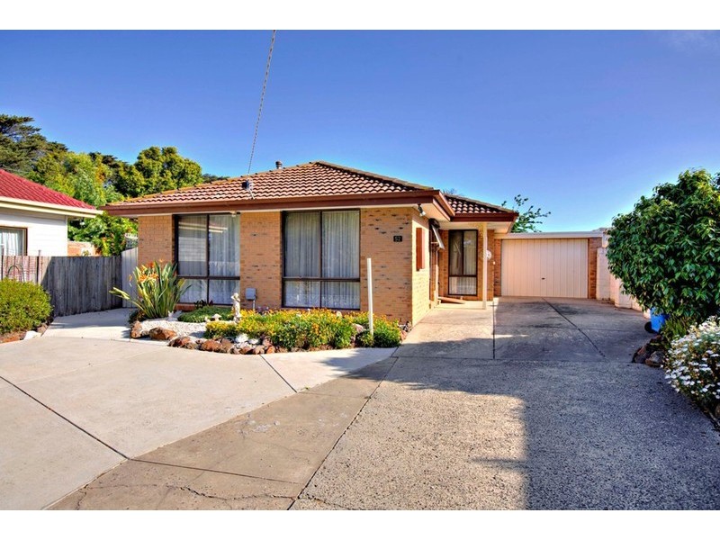 52 Lyall Street, Cranbourne VIC 3977