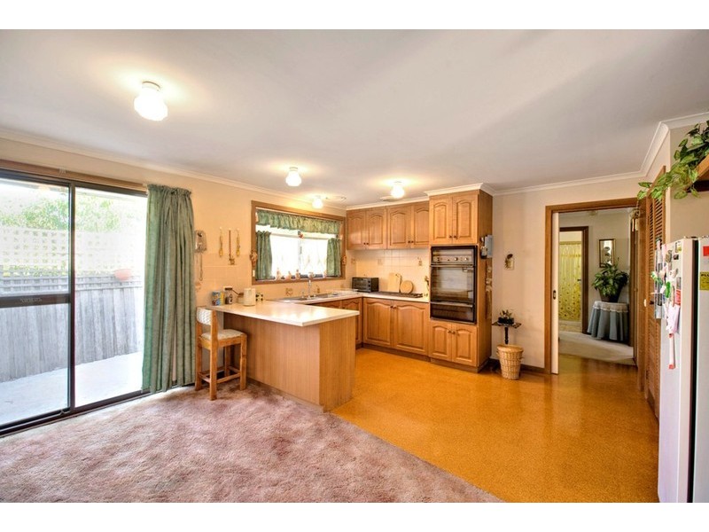 52 Lyall Street, Cranbourne VIC 3977