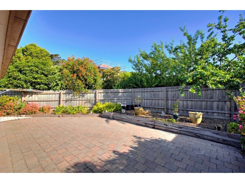 52 Lyall Street, Cranbourne VIC 3977