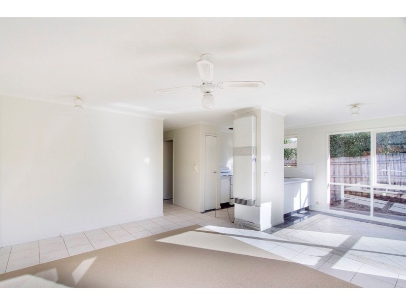 42 Garnet Close, Narre Warren VIC 3805