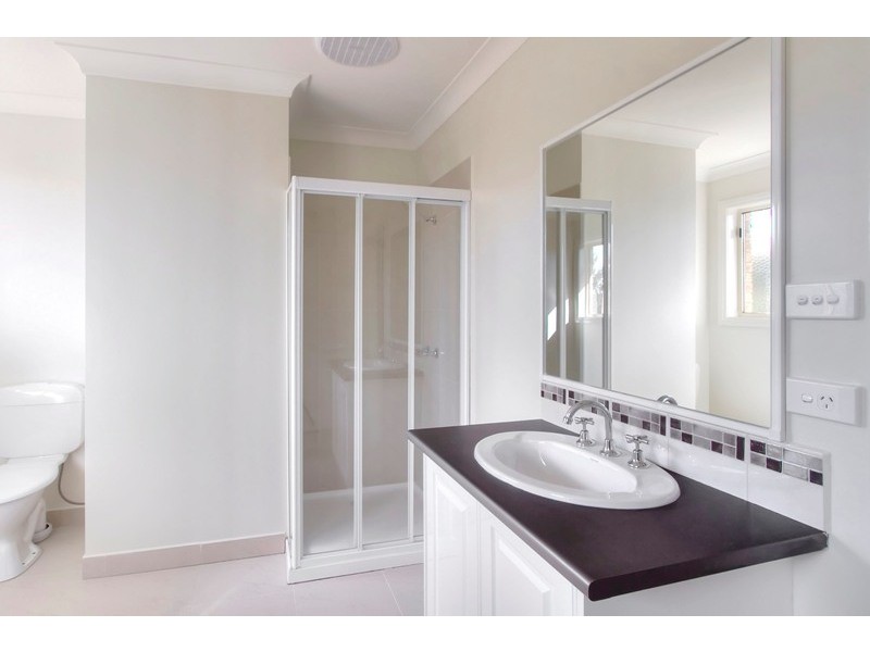 42 Garnet Close, Narre Warren VIC 3805