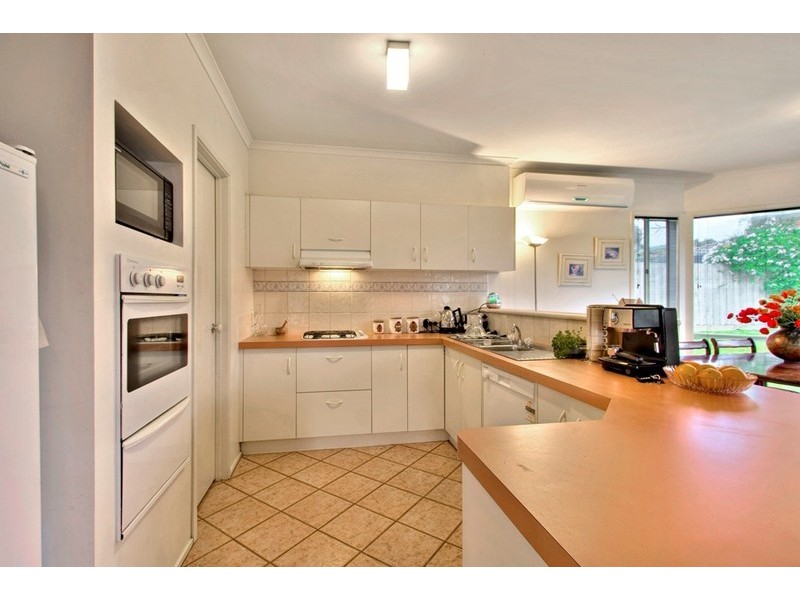 2 Gull Way, Narre Warren South VIC 3805