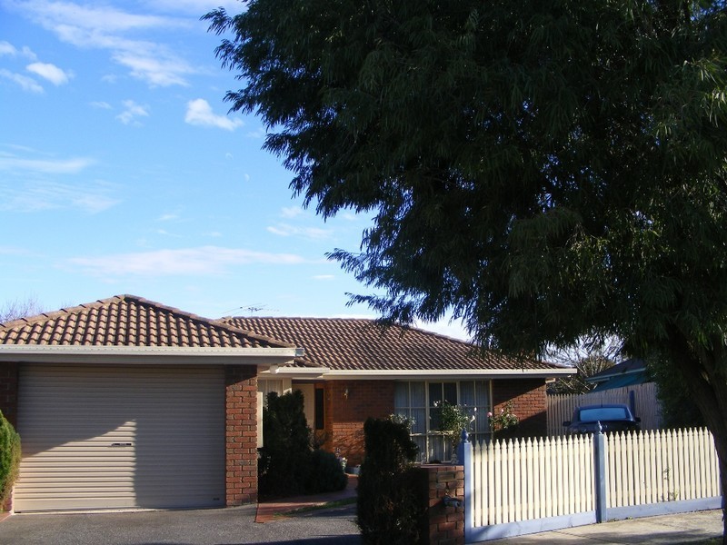2 Claire Court, Narre Warren VIC 3805