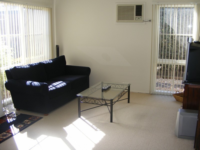 27 Raleigh Drive, Narre Warren South VIC 3805