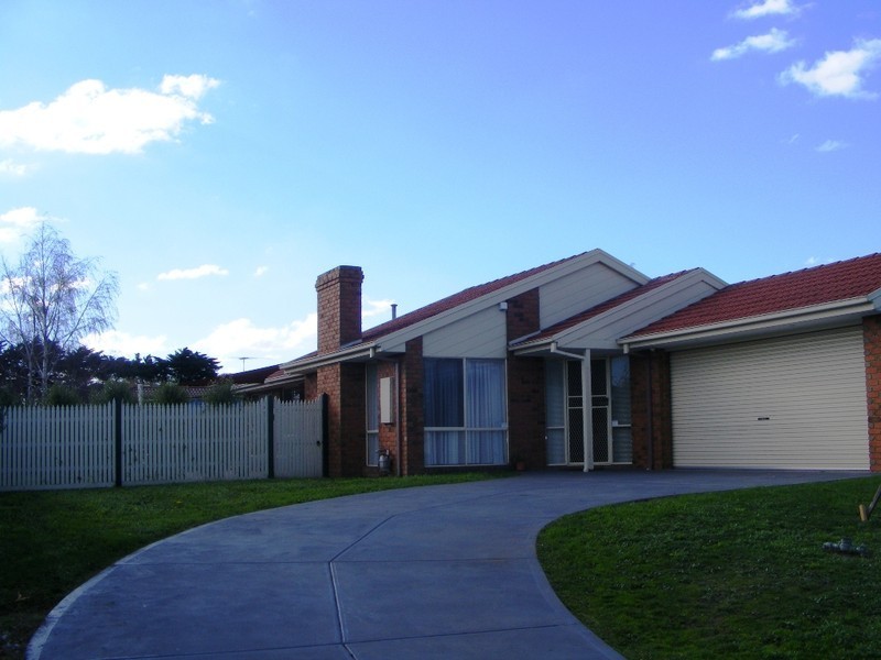 1 Turnberry Avenue, Narre Warren South VIC 3805