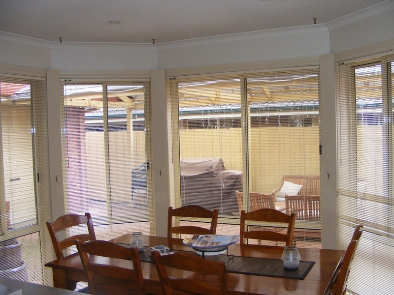 6 Hillston Court, Narre Warren South VIC 3805