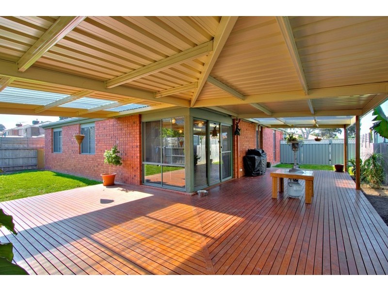 11 Pelican Court, Narre Warren South VIC 3805