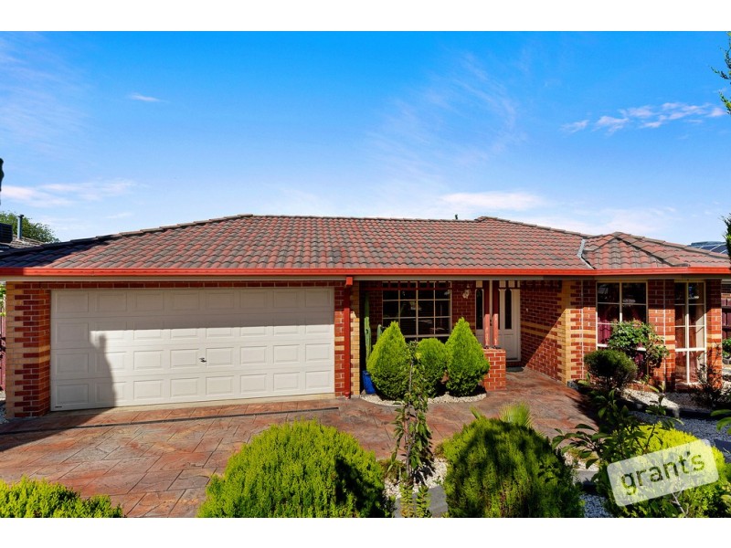 63 Tralee Circuit, Narre Warren VIC 3805