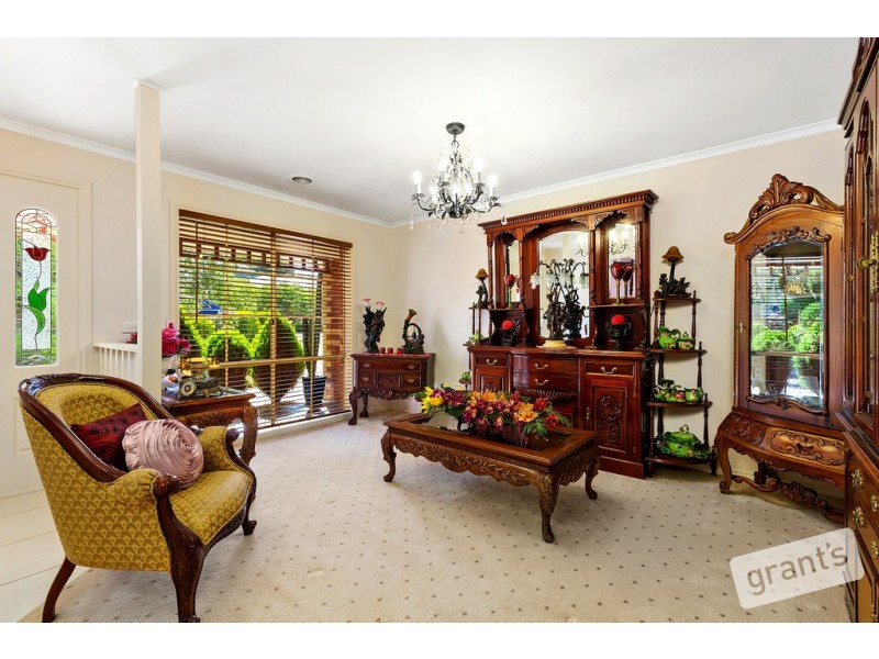 63 Tralee Circuit, Narre Warren VIC 3805