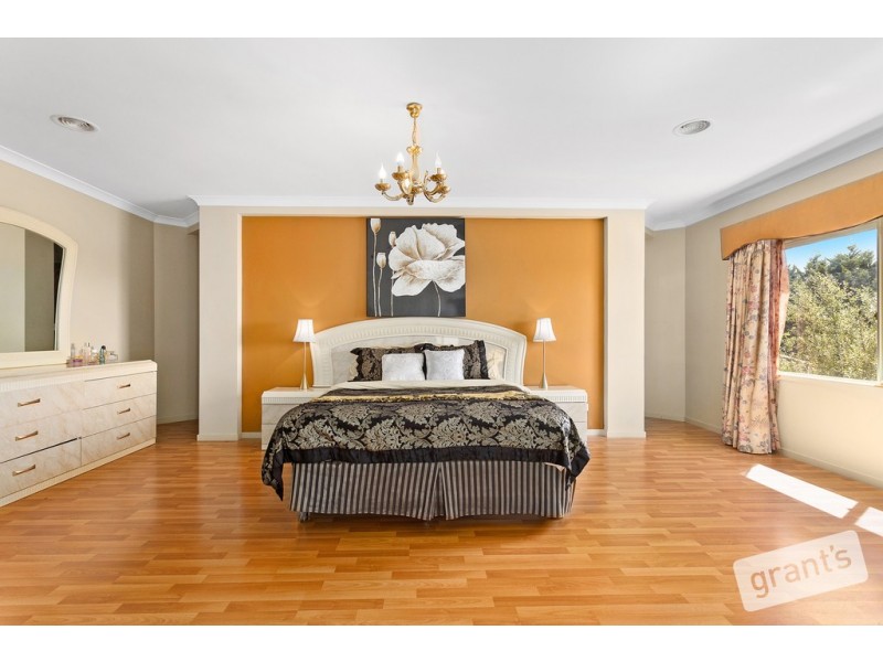 4 Bickerton Court, Hampton Park VIC 3976