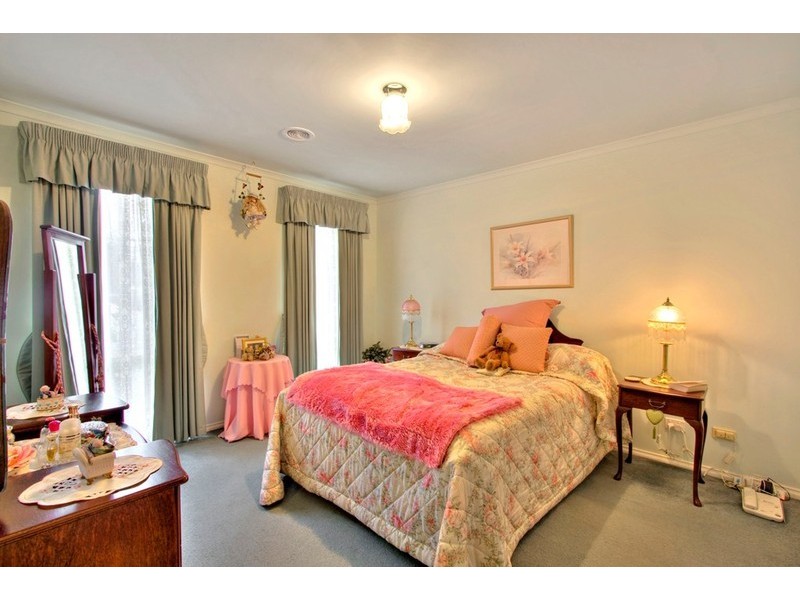 6 Kensington Place, Narre Warren VIC 3805