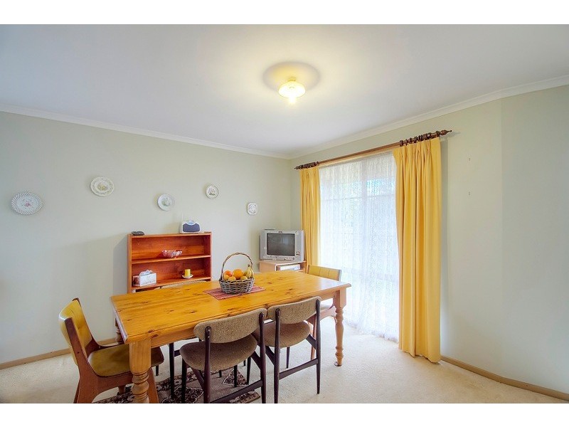 Unit 1/1 Garryowen Crescent, Narre Warren VIC 3805