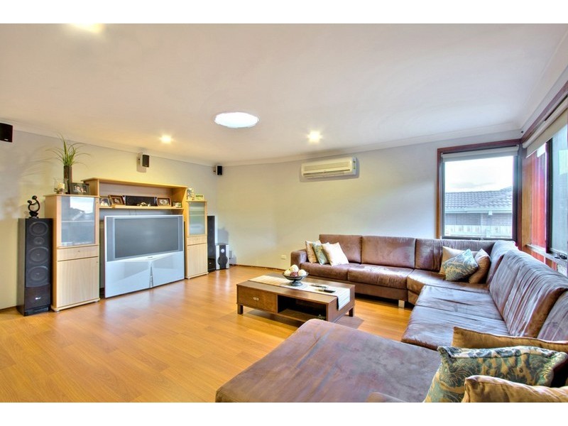 20 Kays Avenue, Hallam VIC 3803