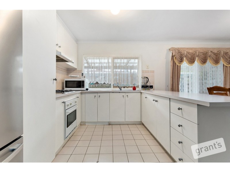 47 Ellenvale Drive, Narre Warren VIC 3805