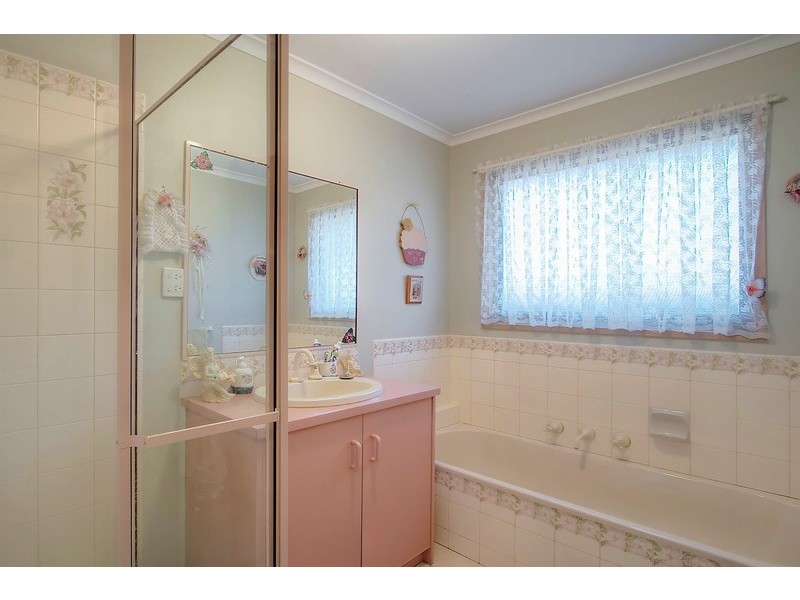 2 Claire Court, Narre Warren VIC 3805
