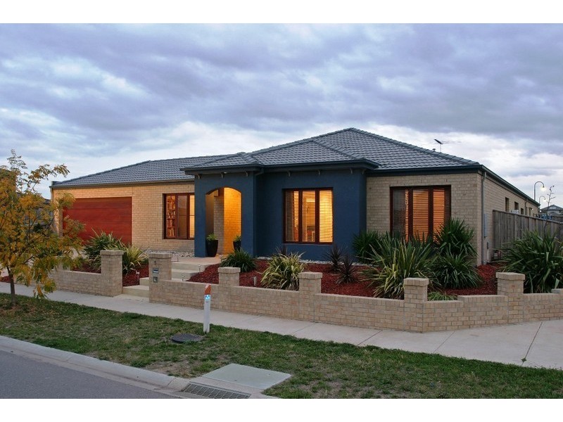 5 Golden Grove Drive, Narre Warren South VIC 3805