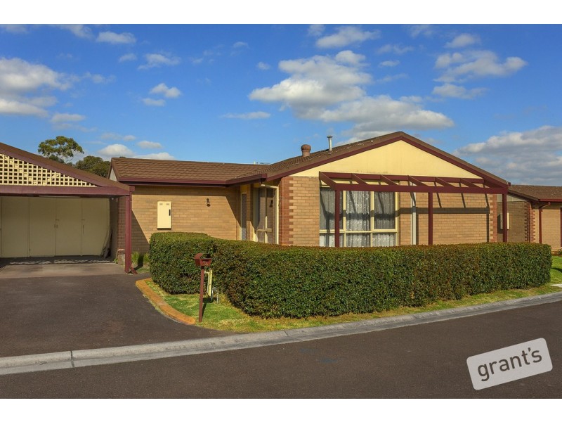 14 Warren Close, Narre Warren VIC 3805