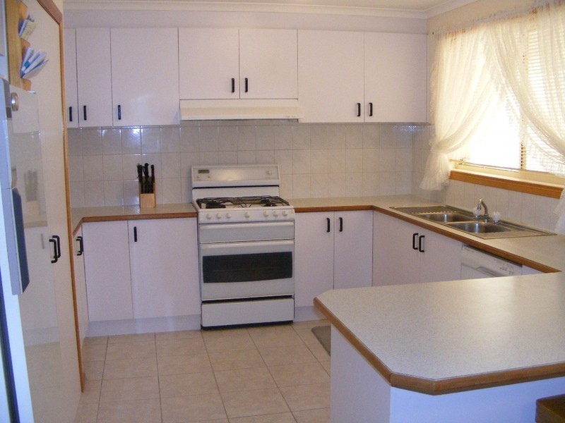 10 Walcott Place, Narre Warren South VIC 3805