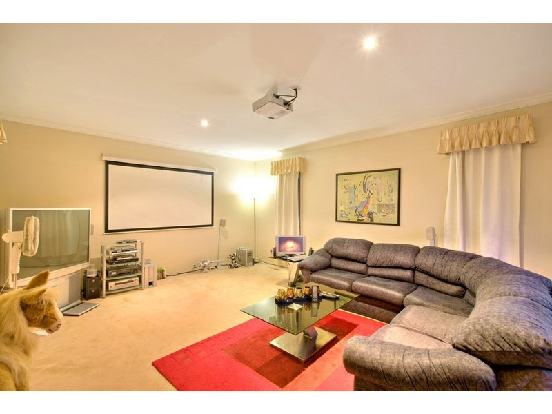 7 Camdon Gardens, Berwick VIC 3806