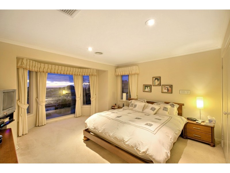 7 Camdon Gardens, Berwick VIC 3806