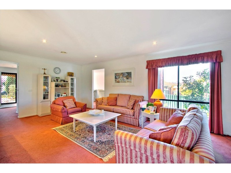 1 Eleanore Crescent, Hallam VIC 3803