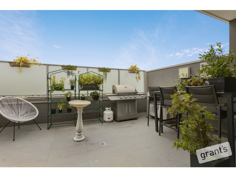 10/302 Golf Links Road, Narre Warren VIC 3805