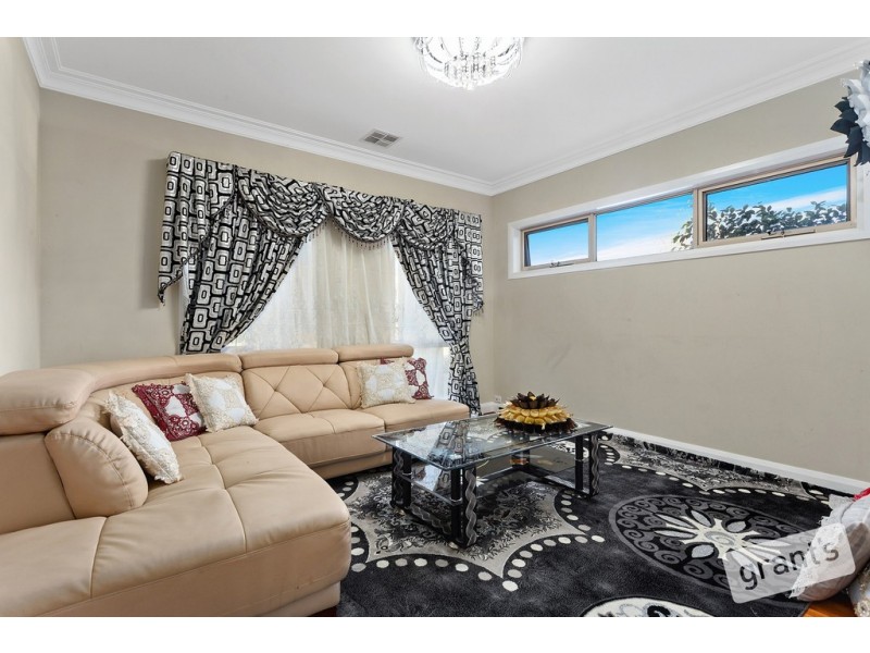 74 Loxley Boulevard, Narre Warren South VIC 3805