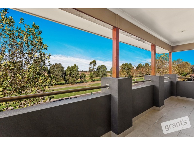 74 Loxley Boulevard, Narre Warren South VIC 3805