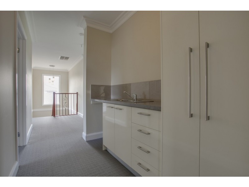 74 Loxley Boulevard, Narre Warren South VIC 3805