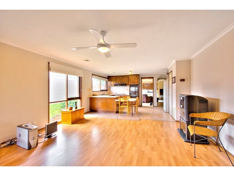 2 Pamela Court, Narre Warren VIC 3805