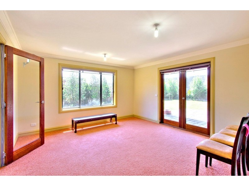 37 Sallybrook Circuit, Narre Warren VIC 3805