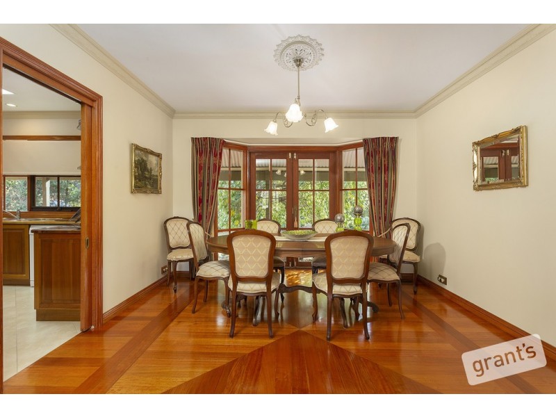 56 Memorial Drive, Narre Warren North VIC 3804